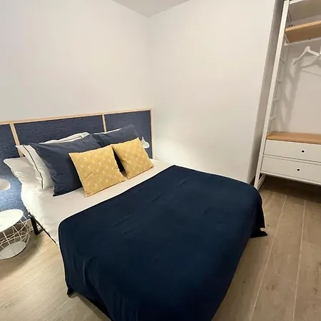 Апартаменты Domuum Holidays Салоу